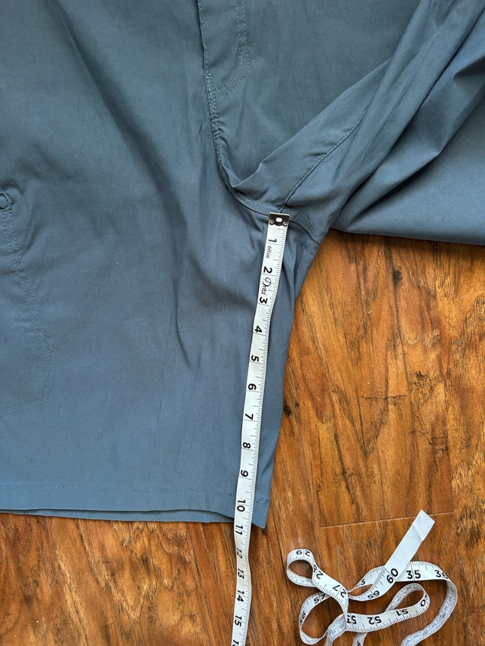Weatherproof Vintage Tech Outdoor Shorts With Pockets - Picture 8 of 12